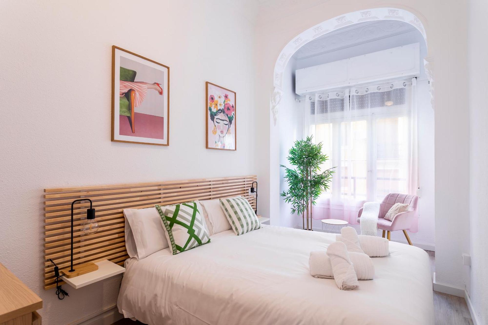 Convento, Amazing Flat With Terrace 2 Apartment บาเลนเซีย ภายนอก รูปภาพ