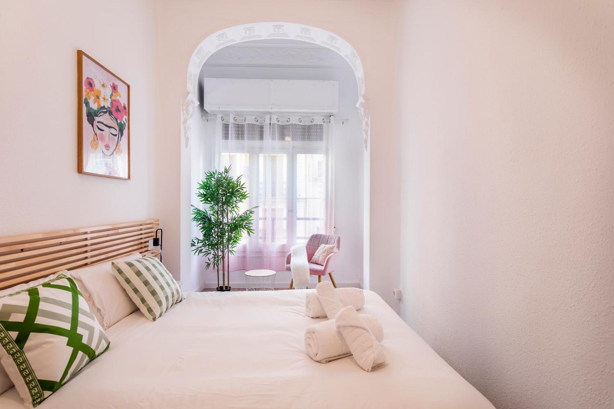 Convento, Amazing Flat With Terrace 2 Apartment บาเลนเซีย ภายนอก รูปภาพ